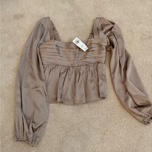 NWT Elegant Taupe Women's Top